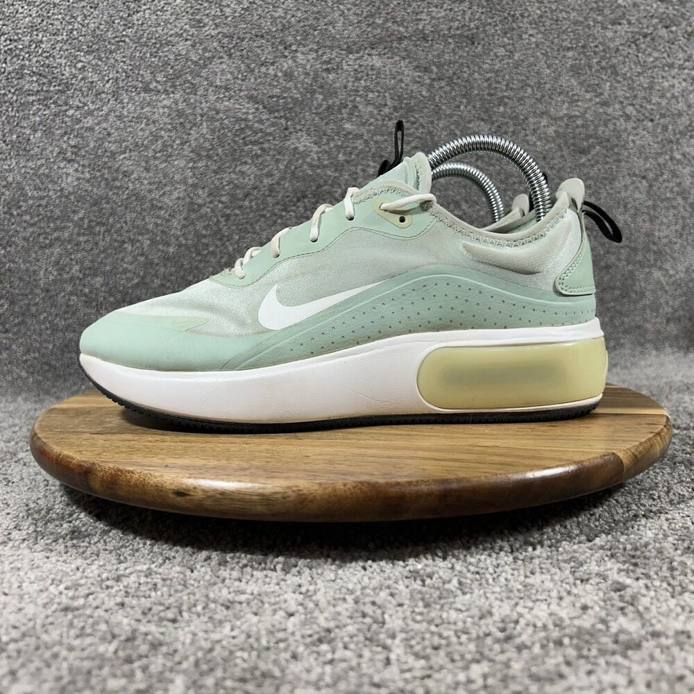 Nike Air Max Dia CI3898-300 Women’s Sz 9 Green White Athletic Running Shoes Used - Picture 5 of 11